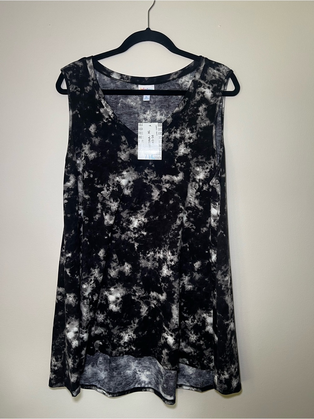 LuLaRoe Kristina Black and White Tie-Dye V-Neck Tank